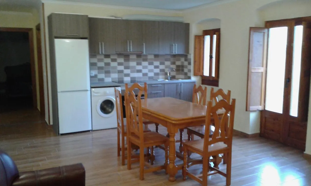 Cal Capita Sora Aparthotel Sant Quirze De Besora Spanje