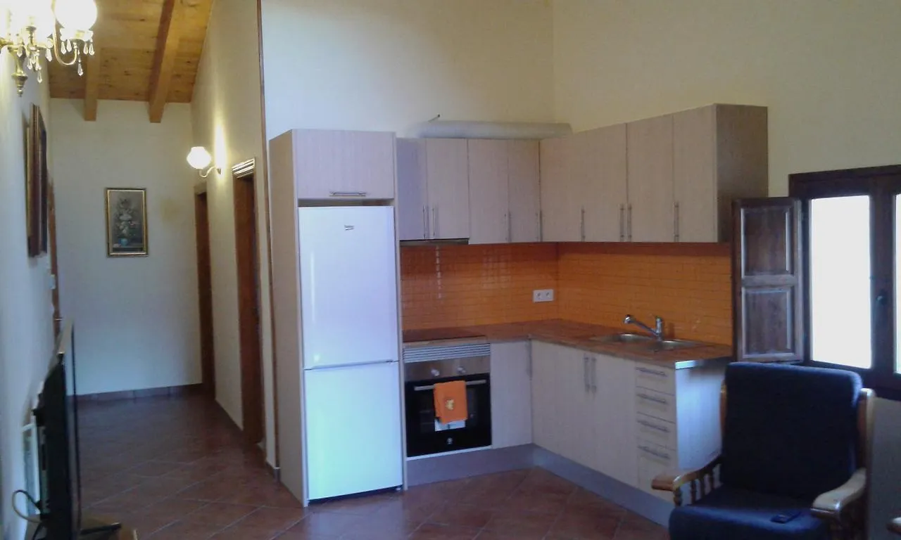 Cal Capita Sora Aparthotel Sant Quirze De Besora