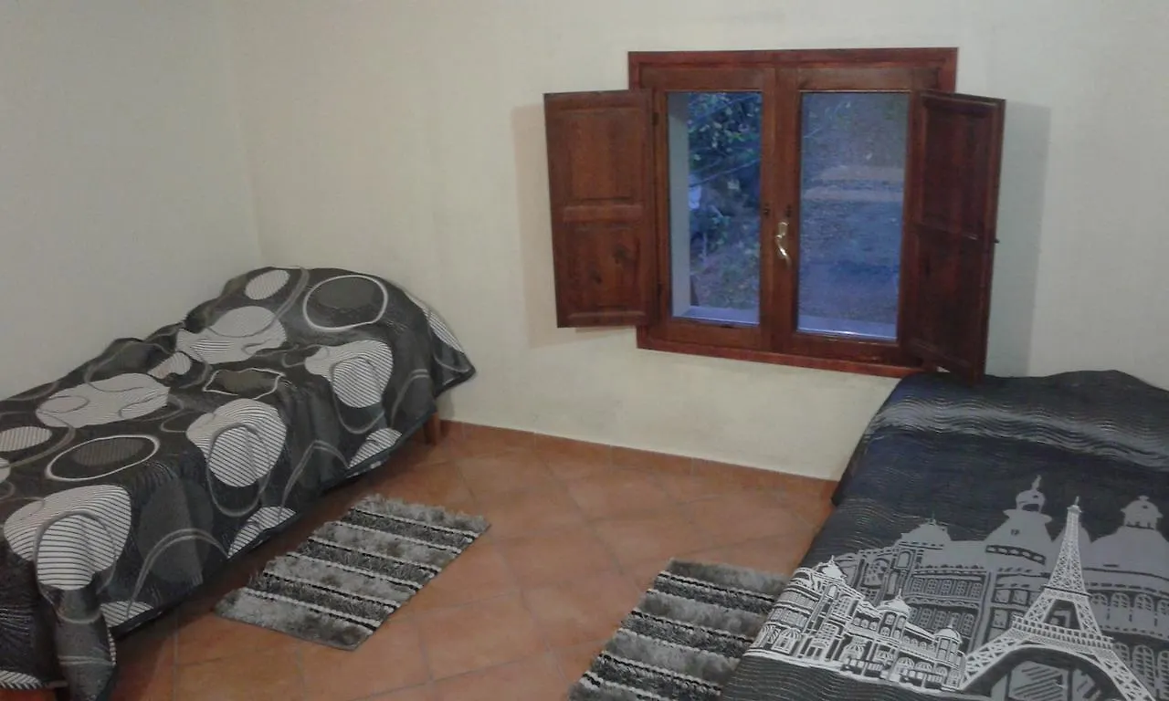 Cal Capita Sora Aparthotel Sant Quirze De Besora